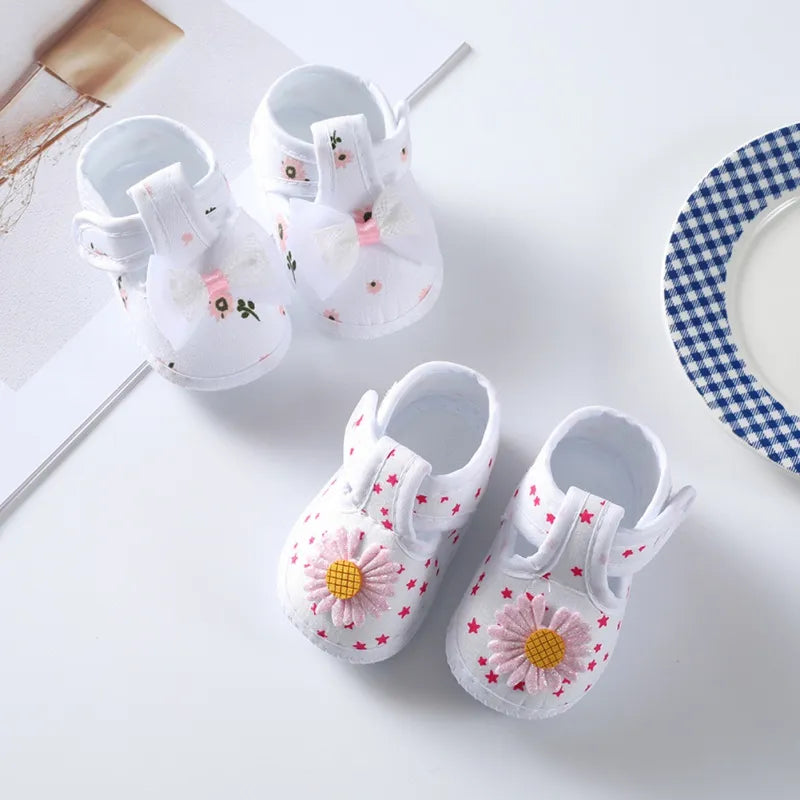 Newborn Baby Girl First Walkers Soft Sole Crib Toddler Shoes Infant Baby Girls Cute Floral Bow Shoes