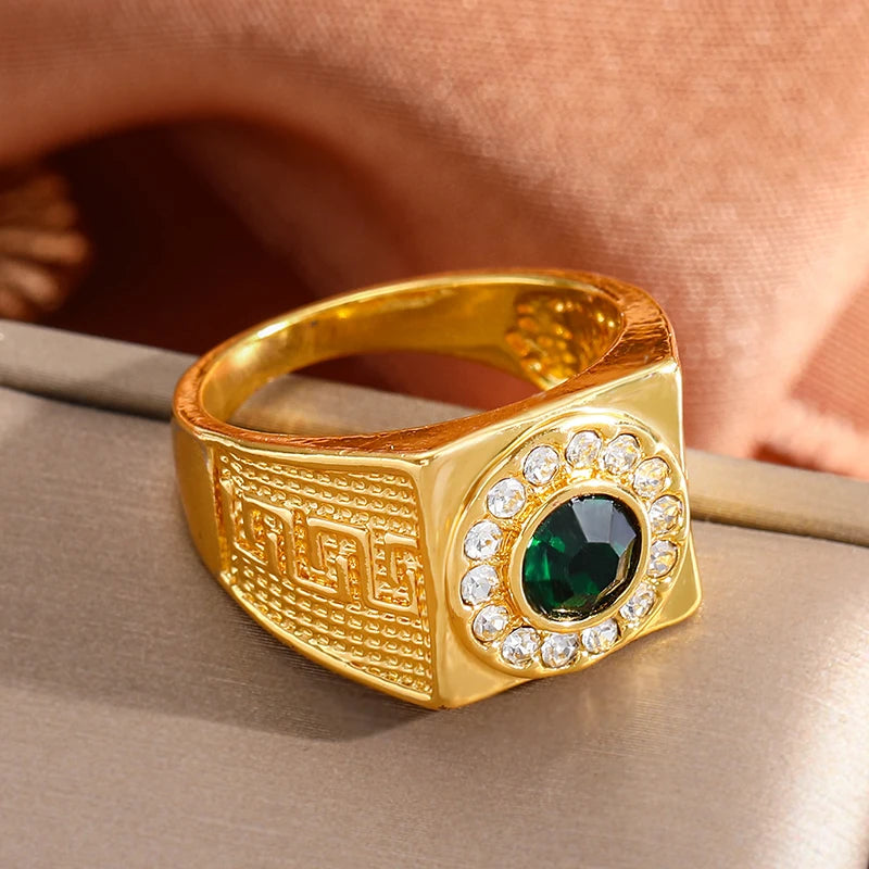 Fashion Men's Classic Gold Color Ring Luxurly Inlaid with Green Stone Rings for Men Husband Party Wedding Ring Anniversary Gift