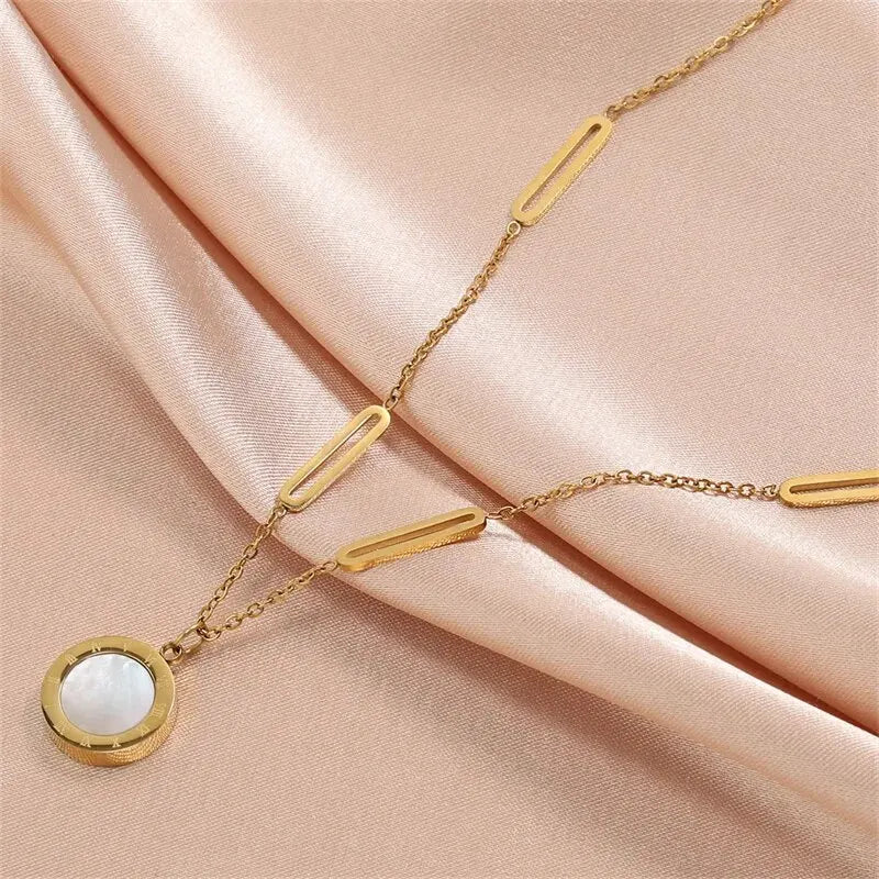 Fashion Roman Digital Wafer Pendant Necklace Stainless Steel Party Jewelry for Women Sexy Choker