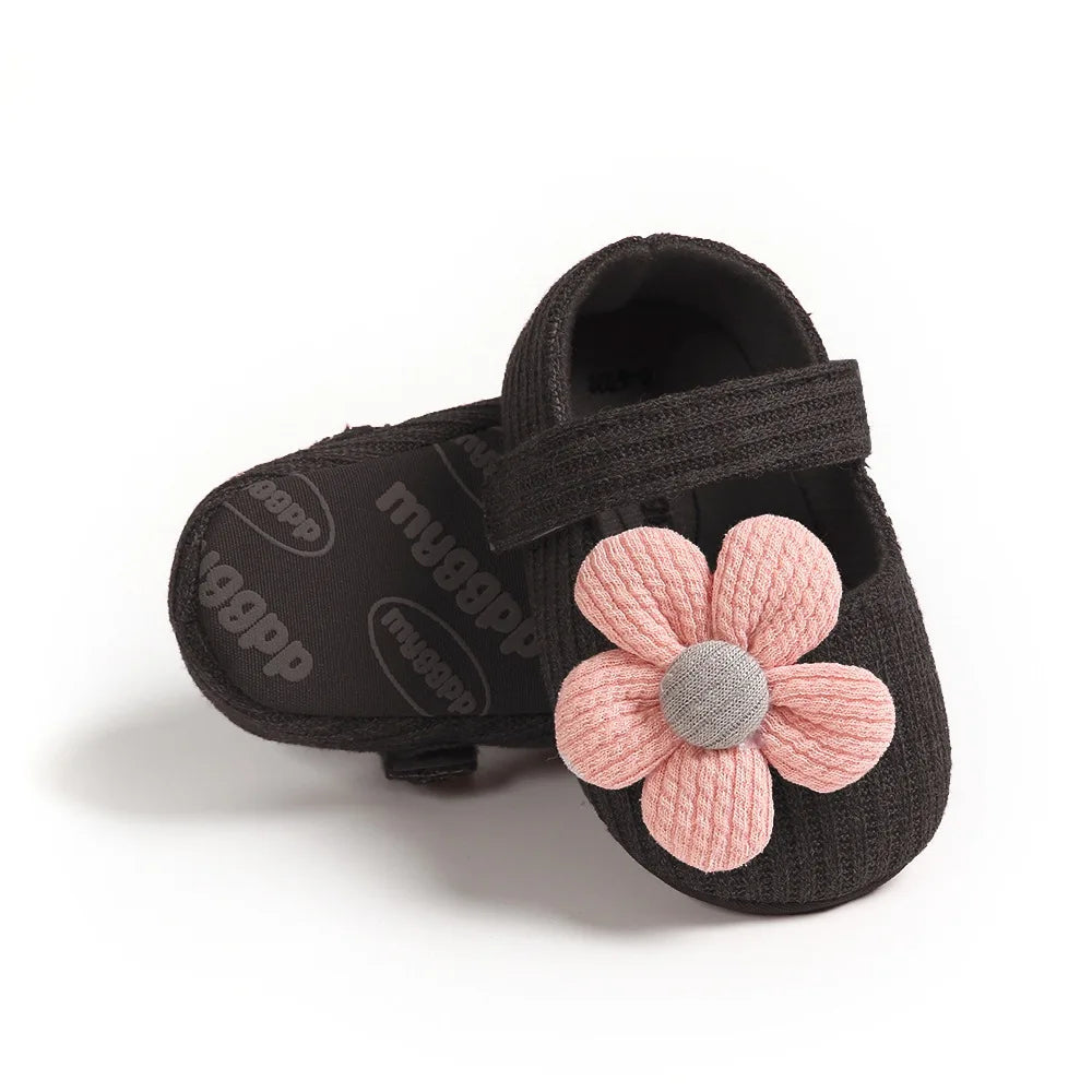 0-18M Baby Girls Cotton Shoes Retro Spring Autumn Toddlers Prewalkers Cotton Shoes Infant Soft Bottom First Walkers