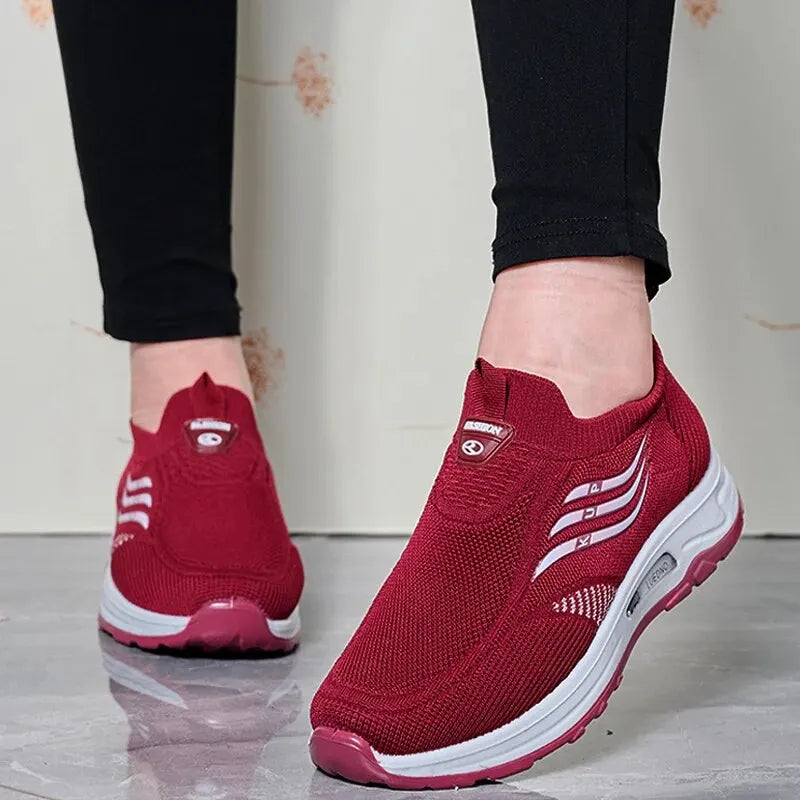 Women Sneakers Mesh Breathable Casual Women Shoes Antislip Female Sport Shoes Slip On Women Tennis Shoes