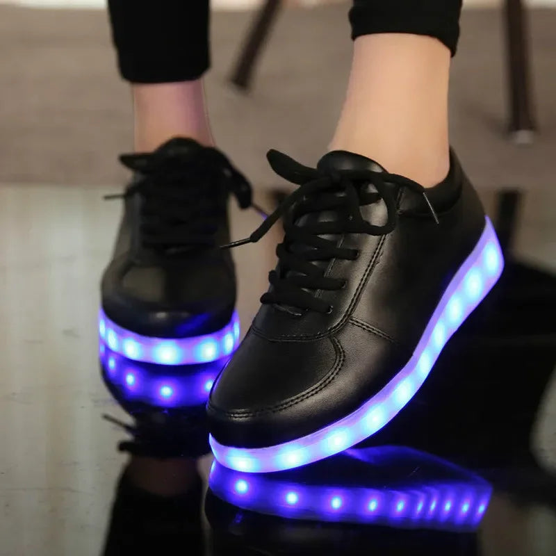 Size 34-42 USB Charger Glowing Sneakers Boys LED Slippers Luminous Sneakers Girls Breathable Shoes Children Led Casual Shoes