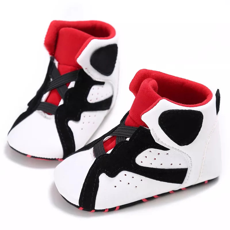 Classic Fashion Baby Shoes Casual Shoes Boys And Girls Soft Bottom Baptism Shoes Sneakers Freshman Comfort First Walking Shoes