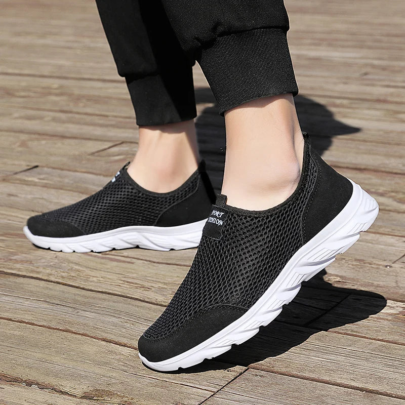 MAEDEF Sneakers Men Summer Casual Shoes Men Mesh Breathable Outdoor Non Slip Sports Shoe Slip on Loafers for Men Plus Size 38-46