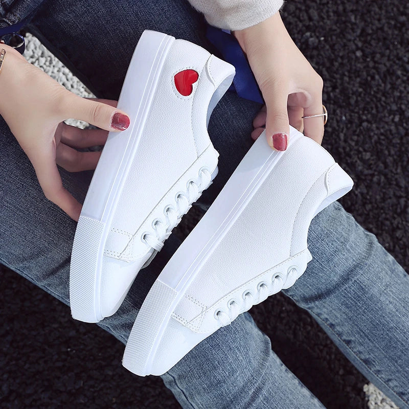 Koren Style Women Canvas Shoes Women Casual Flats Heart Lace-up Fashion Female Spring/autumn Shoes Solid White Sneakers